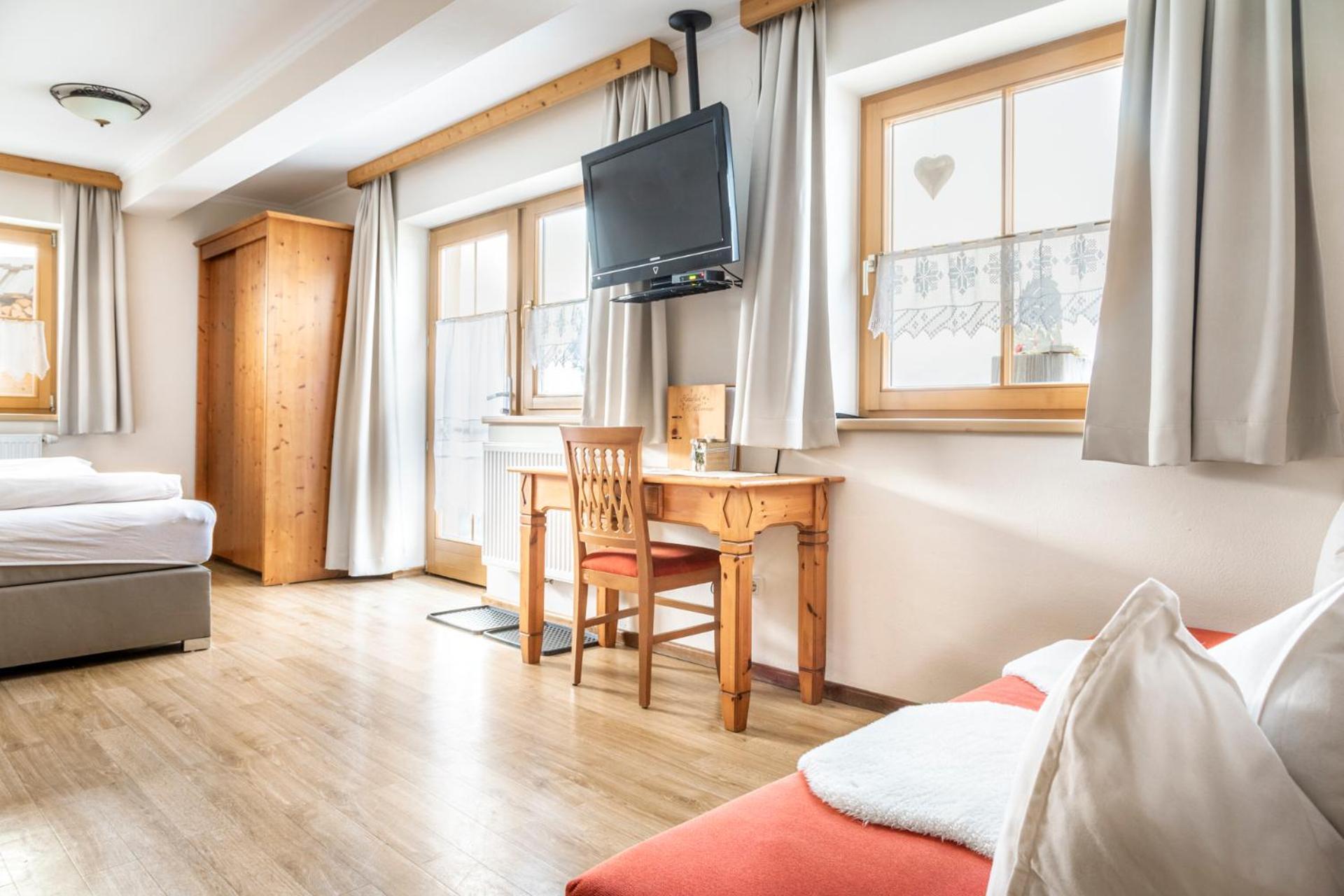 Appartement Arnoldgut Алтенмаркт им Понгау Екстериор снимка